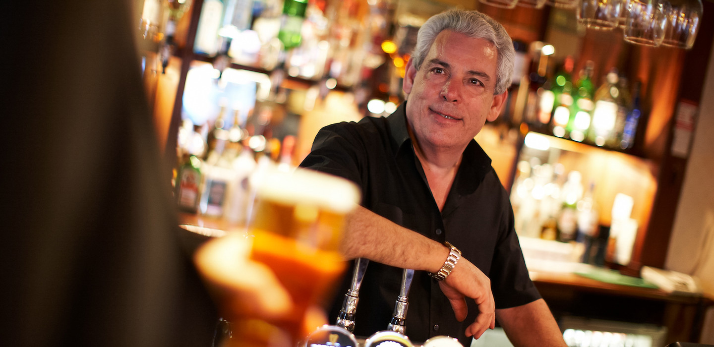 Pomme Wharf Bar Bartender Enhanced SR