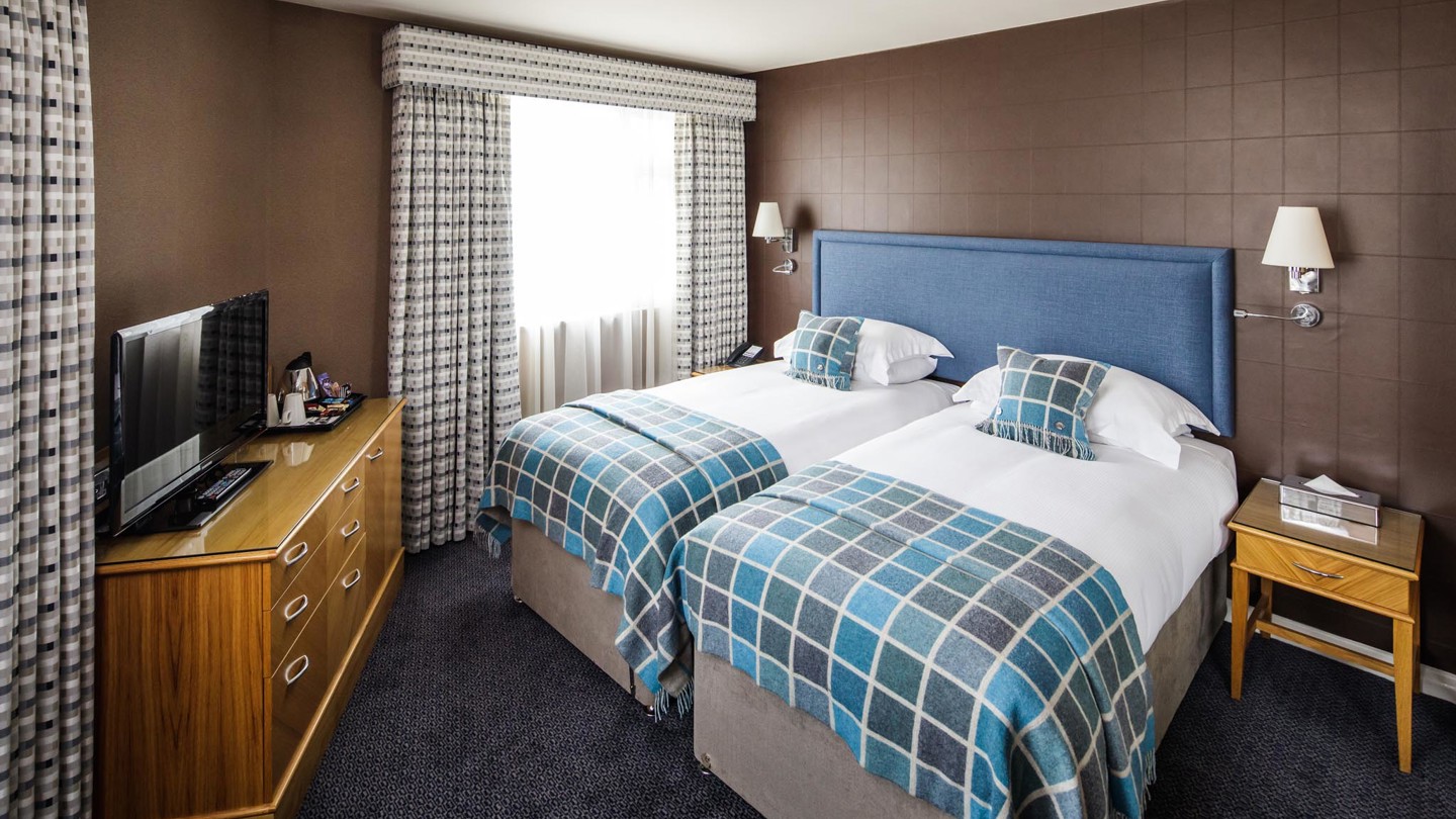 Superior Town View Twin Room