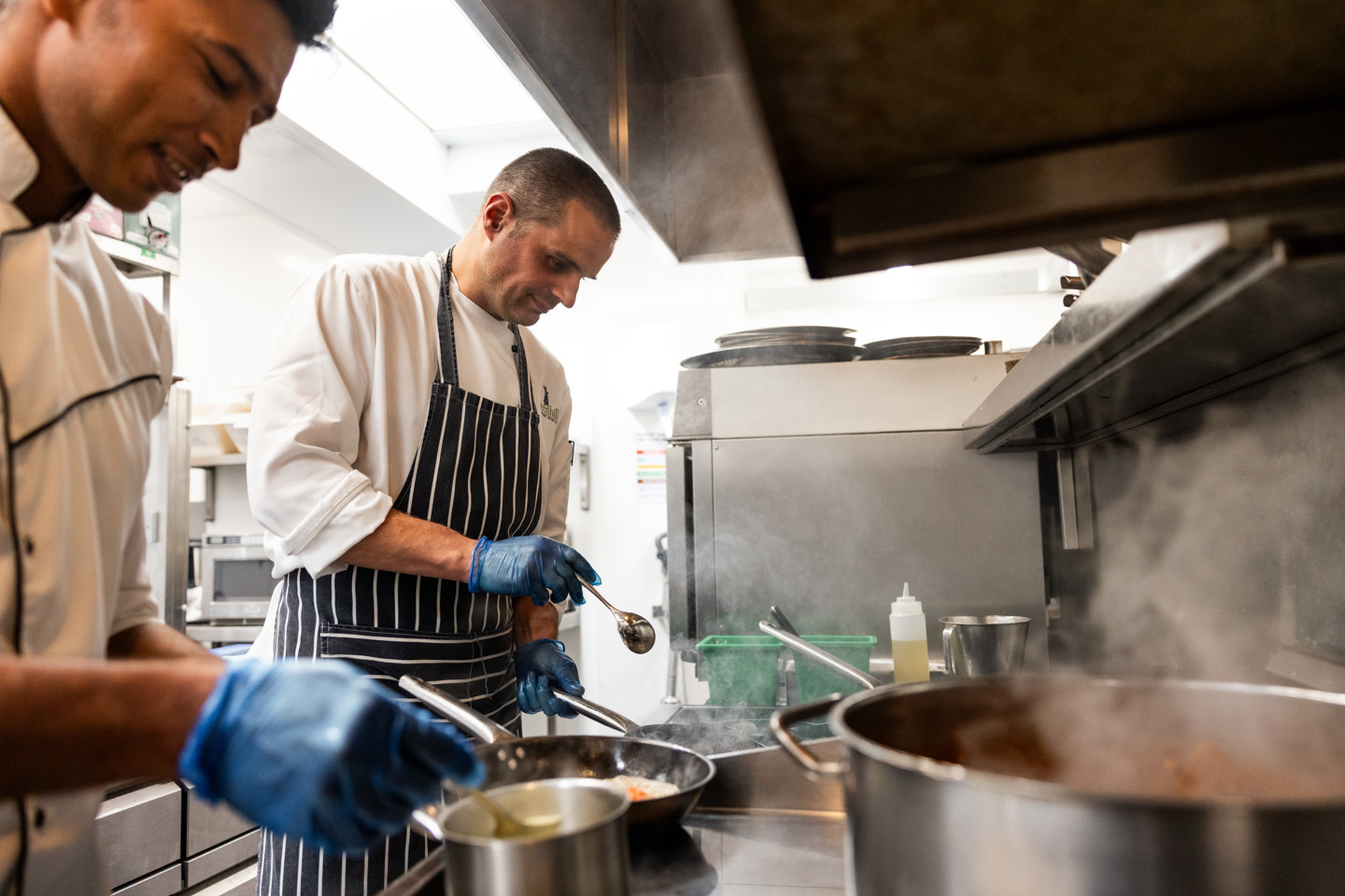 C SH 24 10203