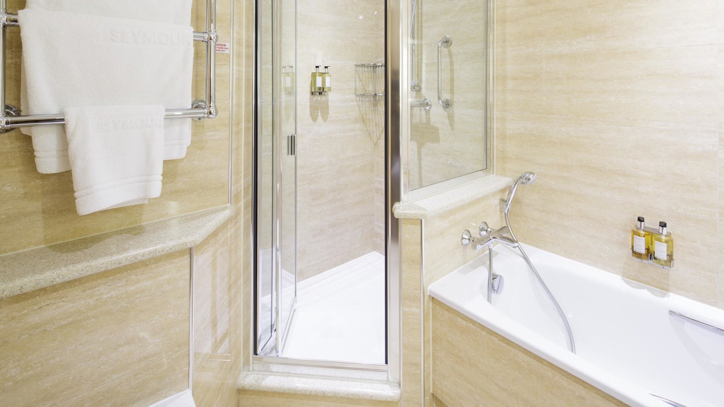 Merton Suites Shower