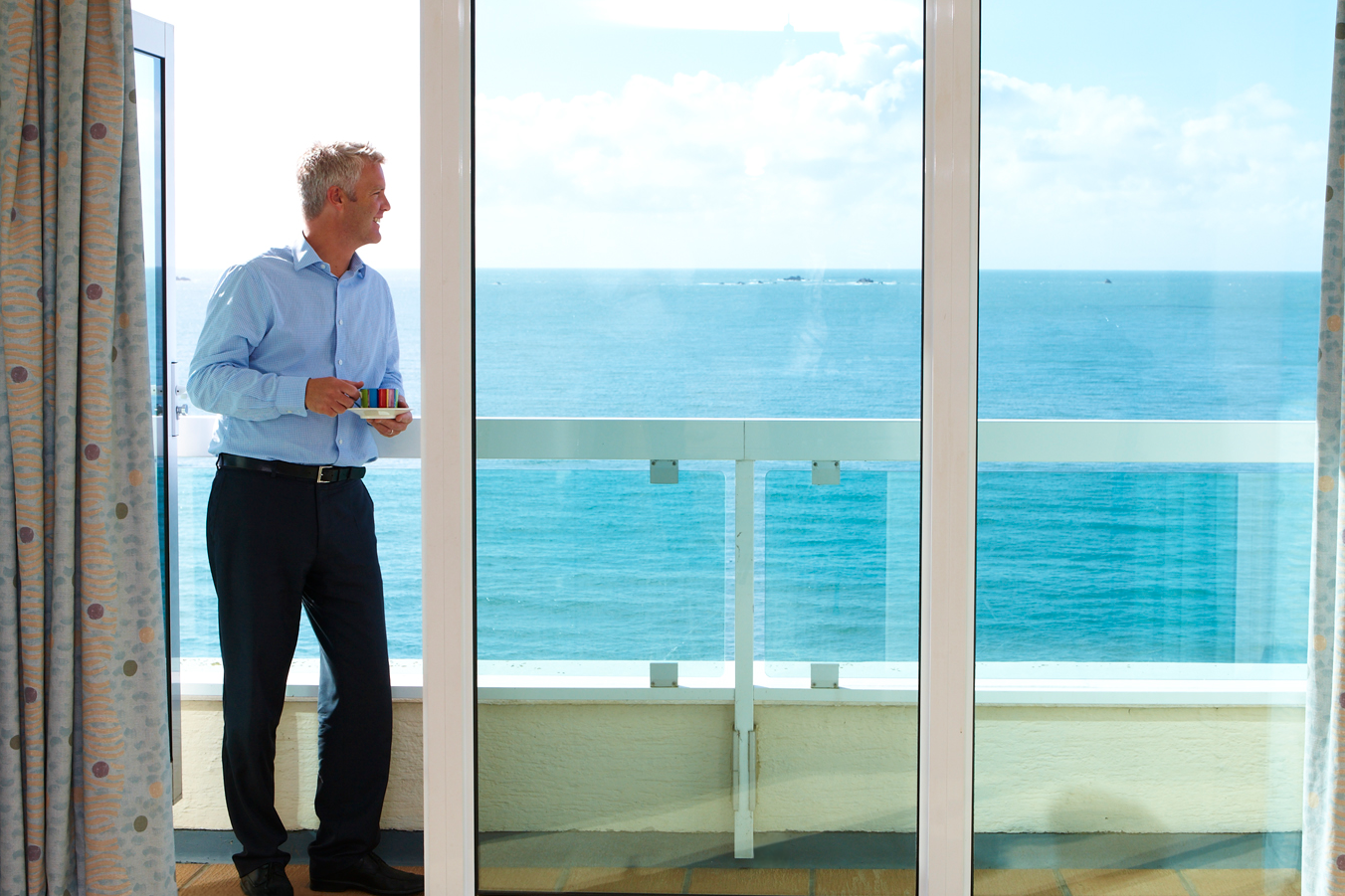 De La Plage Interior View With Model 300