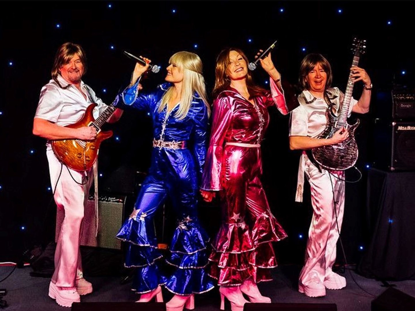 Abbaloo members on stage