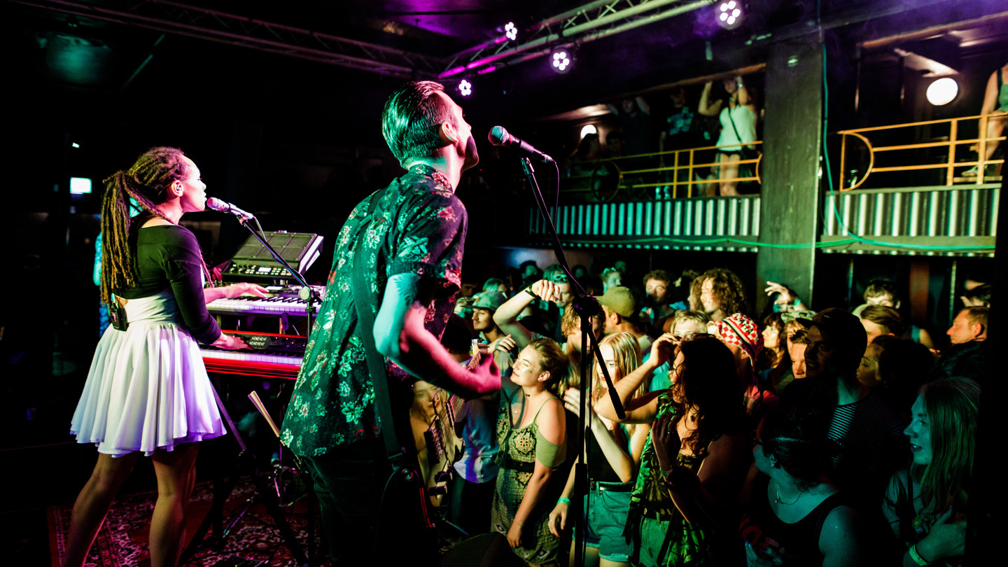 Nightclub 18