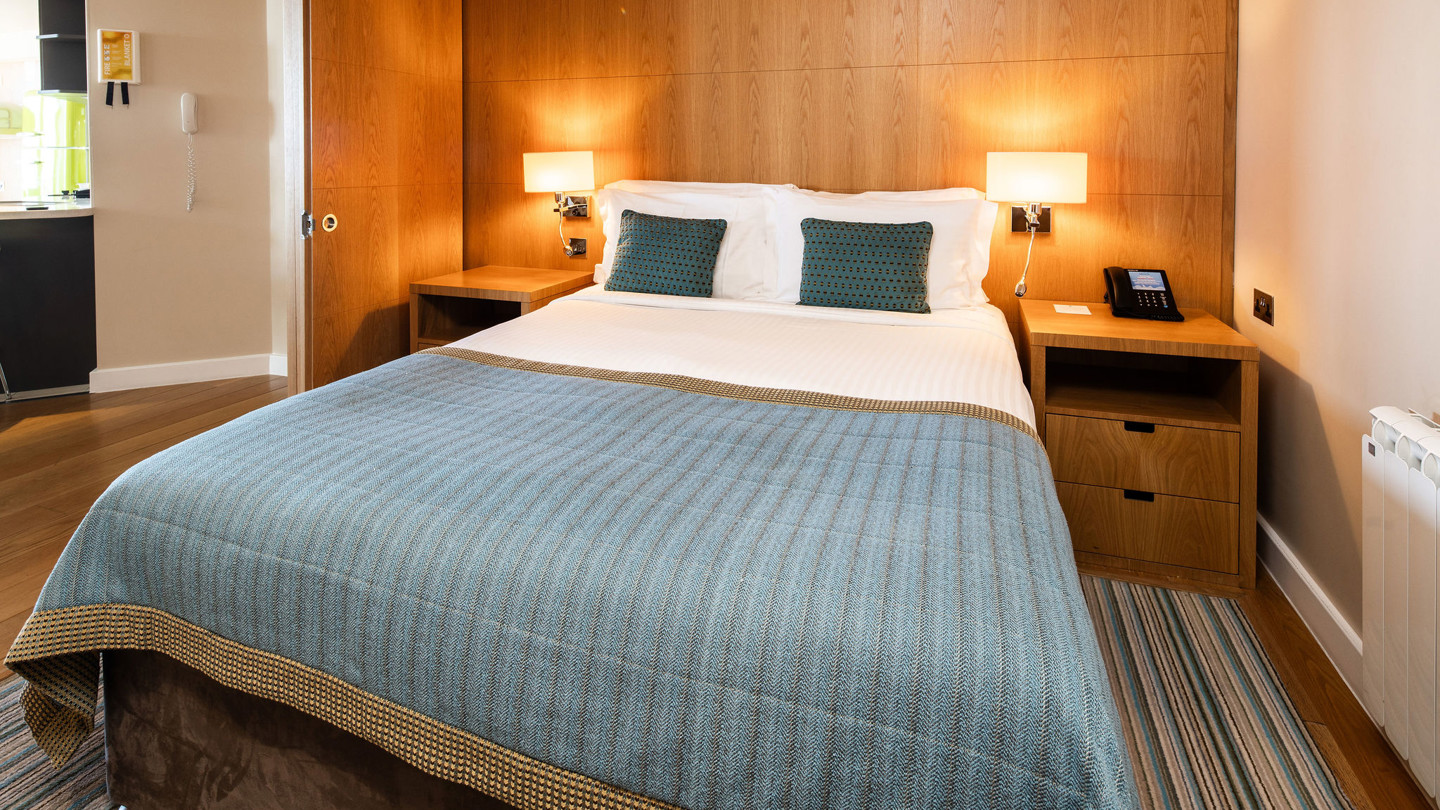 Durrell Suite Double Bed