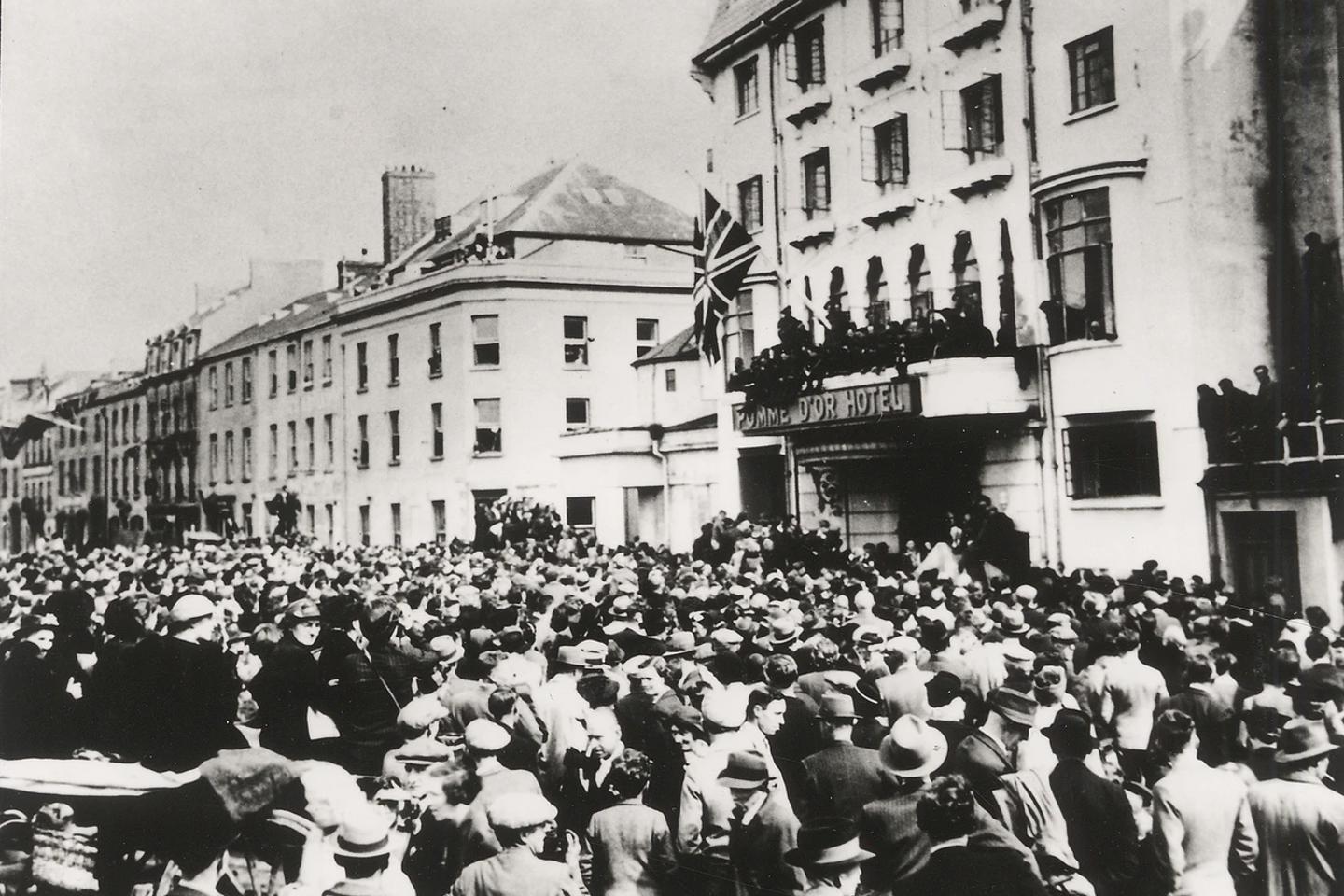 002940 1280 1280 Fit 90